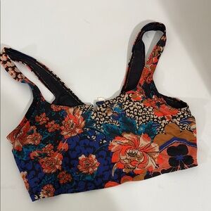 Floral Print Sports Bra - Multicolor